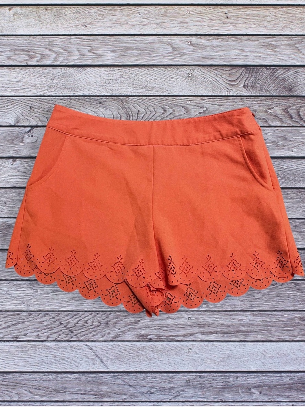 Mine Women’s Scalloped Laser-Cut Orange Shorts medium